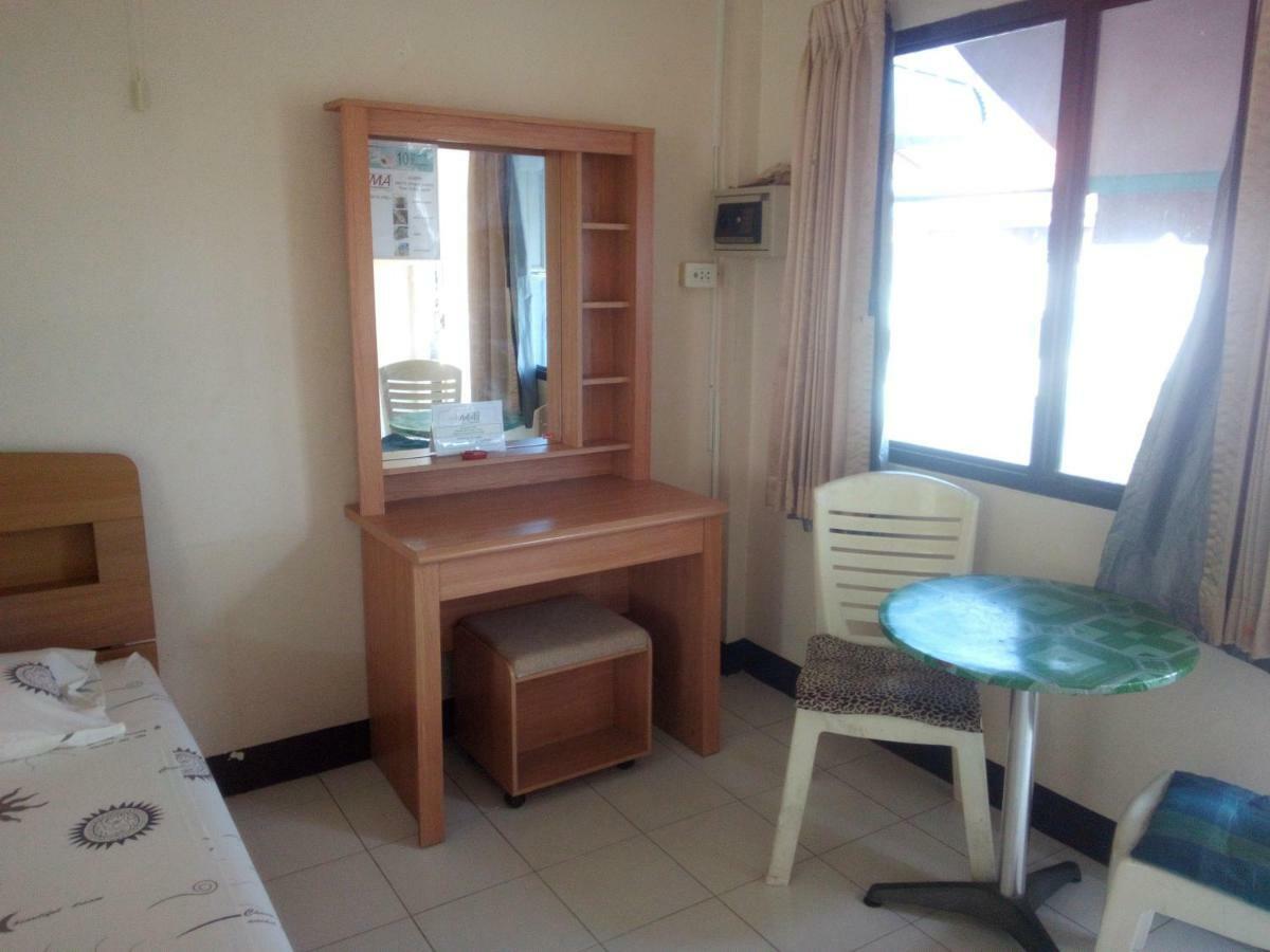 M & A Guesthouse HHQ Extérieur photo