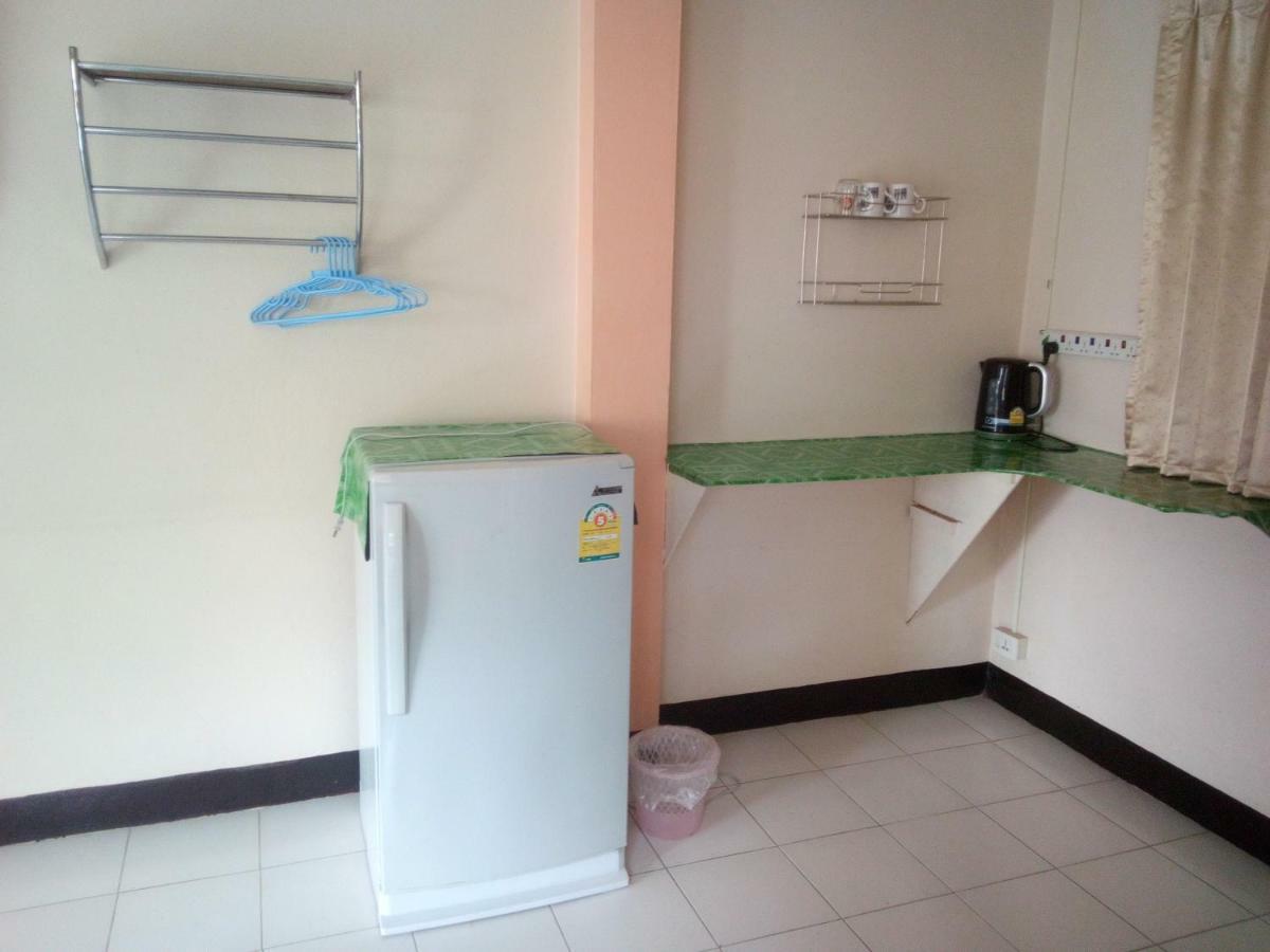 M & A Guesthouse HHQ Extérieur photo
