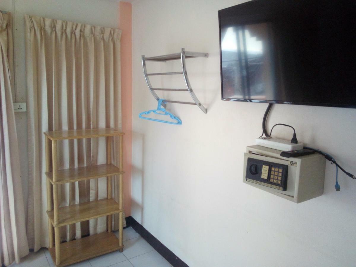 M & A Guesthouse HHQ Extérieur photo