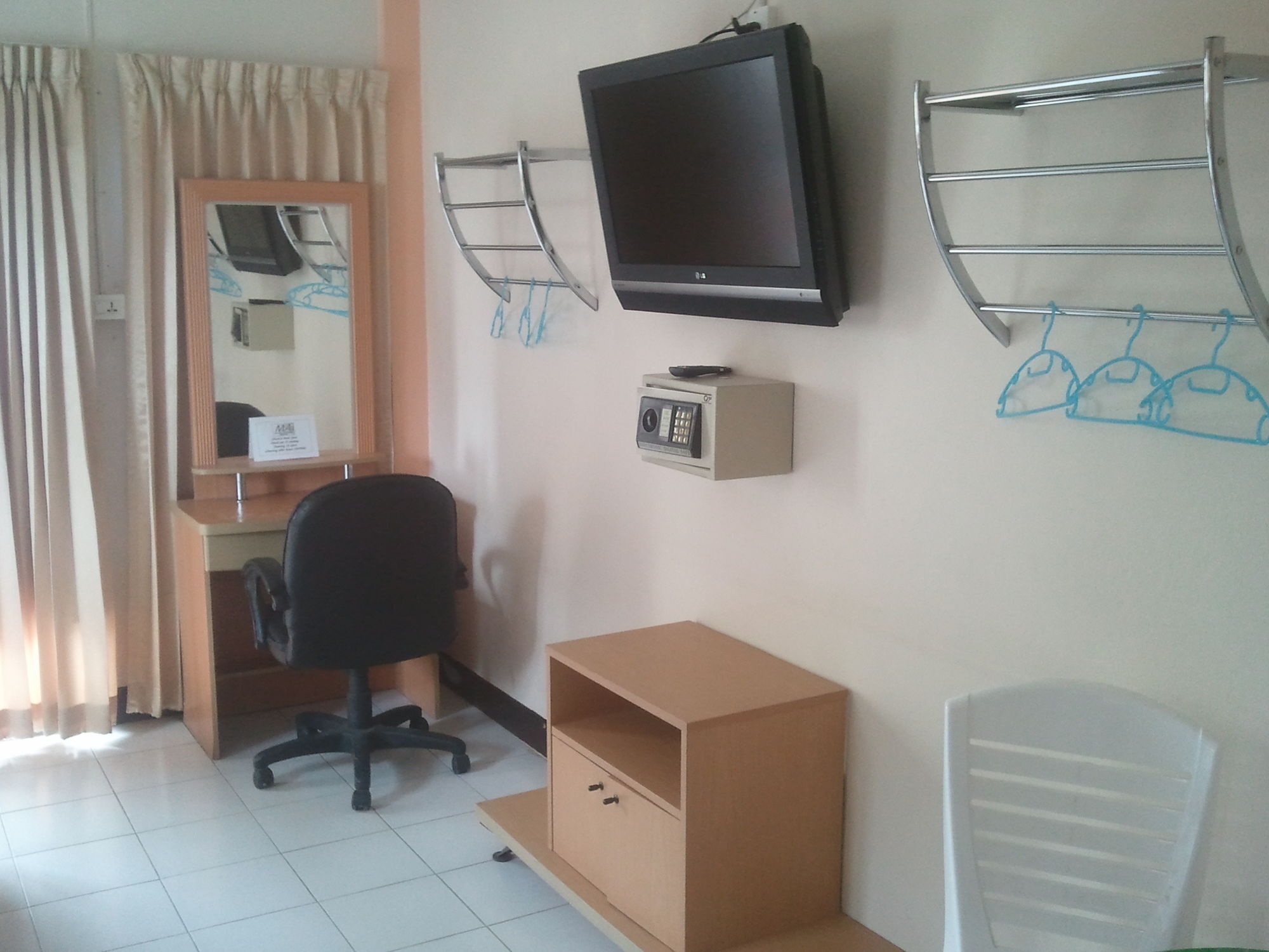 M & A Guesthouse HHQ Extérieur photo